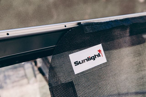 THE SUNLIGHT SUN SCREEN MAT